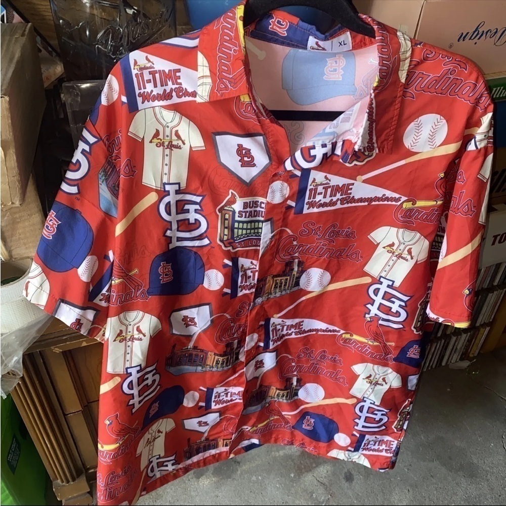 VTG St.Louis Cardinals Button Up ALL OVER PRINT SHIRT RED Pennant Hawaii Xl